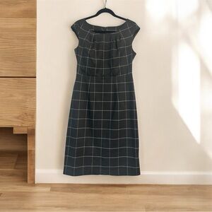 AGB Sleeveless Checkered Gray White Office Work Midi Dress • Size 8